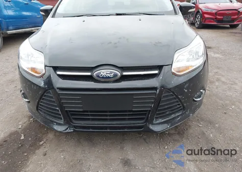 2014 Ford Focus Se из США, поврежденный, VIN 1FADP3F2XEL194748